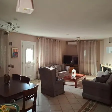 펜션 Mesoloras Valley View